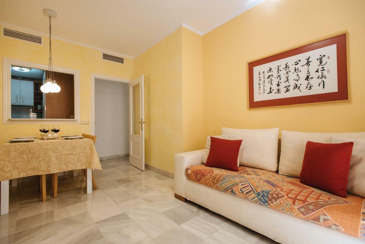 El Refugio De San Luis Con Parking Opcional Apartment Севиля Екстериор снимка